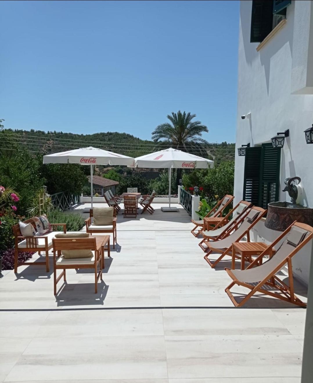 Dervise Mehmet Guest House Lefka  Exterior foto